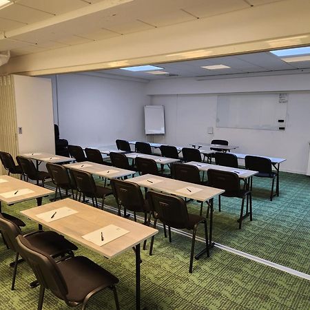 City Central Hotel Oerebro By First Hotels Buitenkant foto