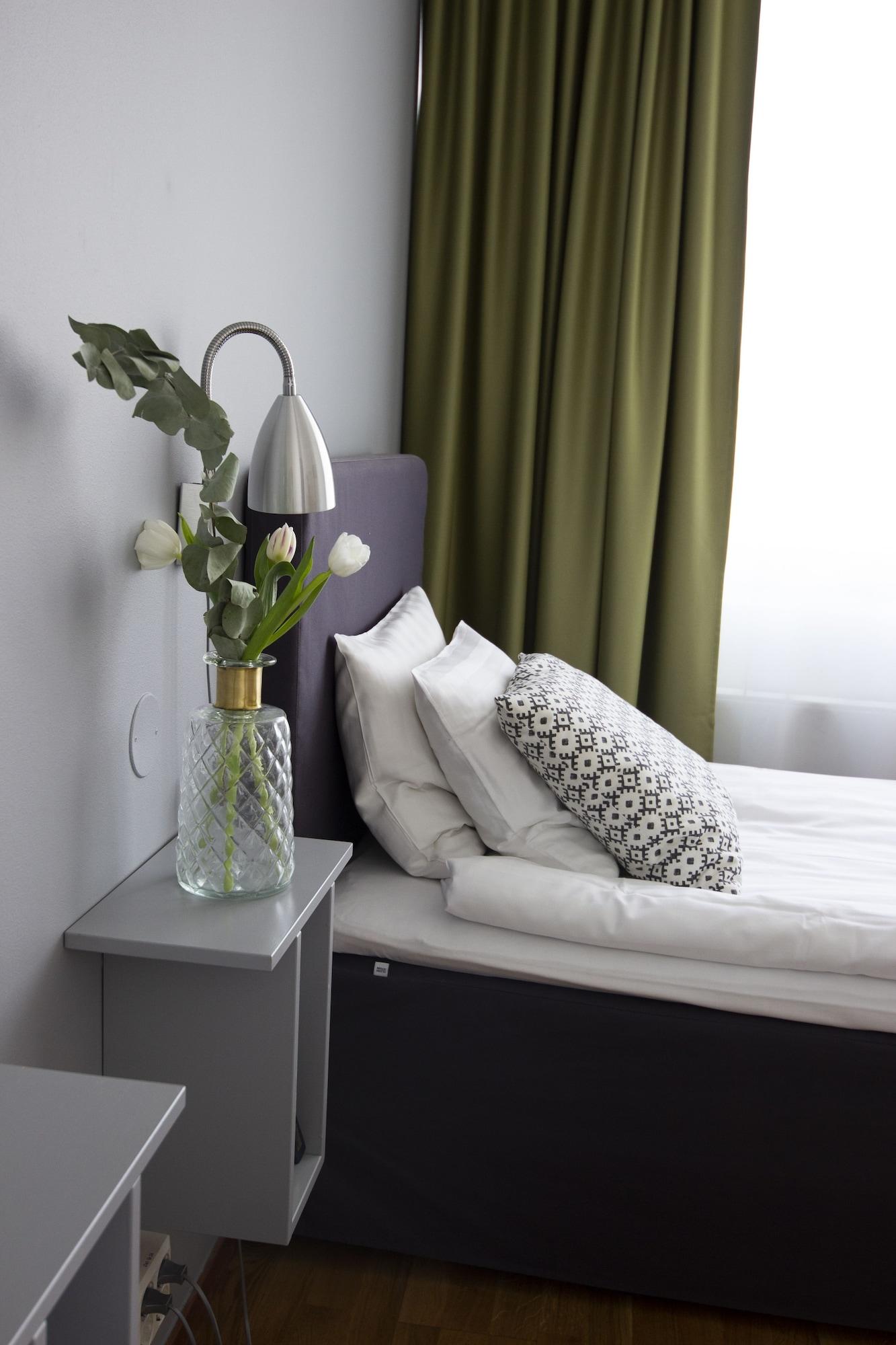 City Central Hotel Oerebro By First Hotels Buitenkant foto