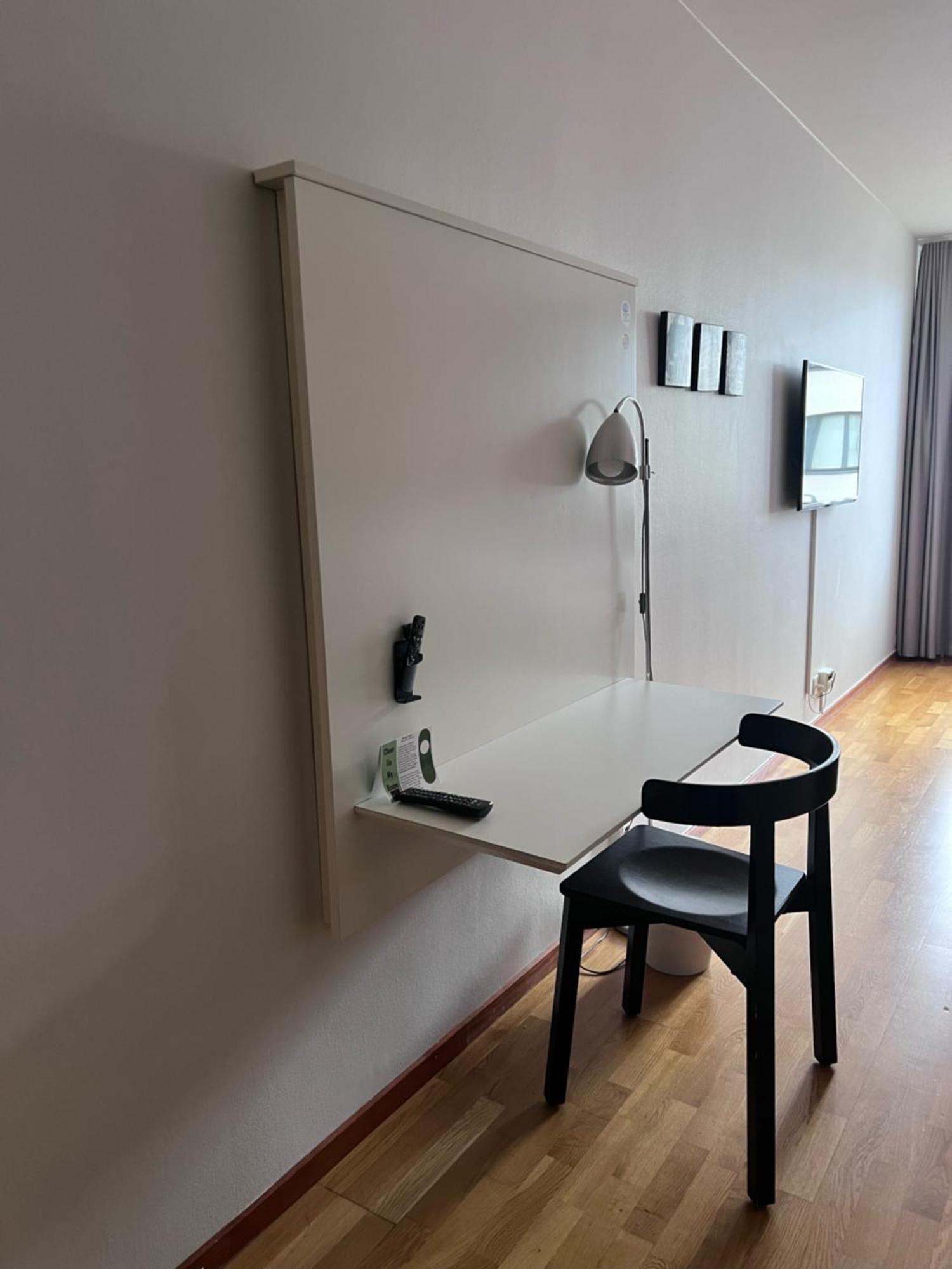 City Central Hotel Oerebro By First Hotels Buitenkant foto