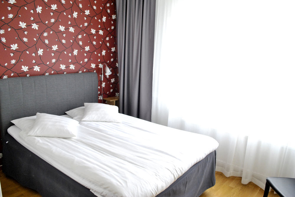 City Central Hotel Oerebro By First Hotels Buitenkant foto
