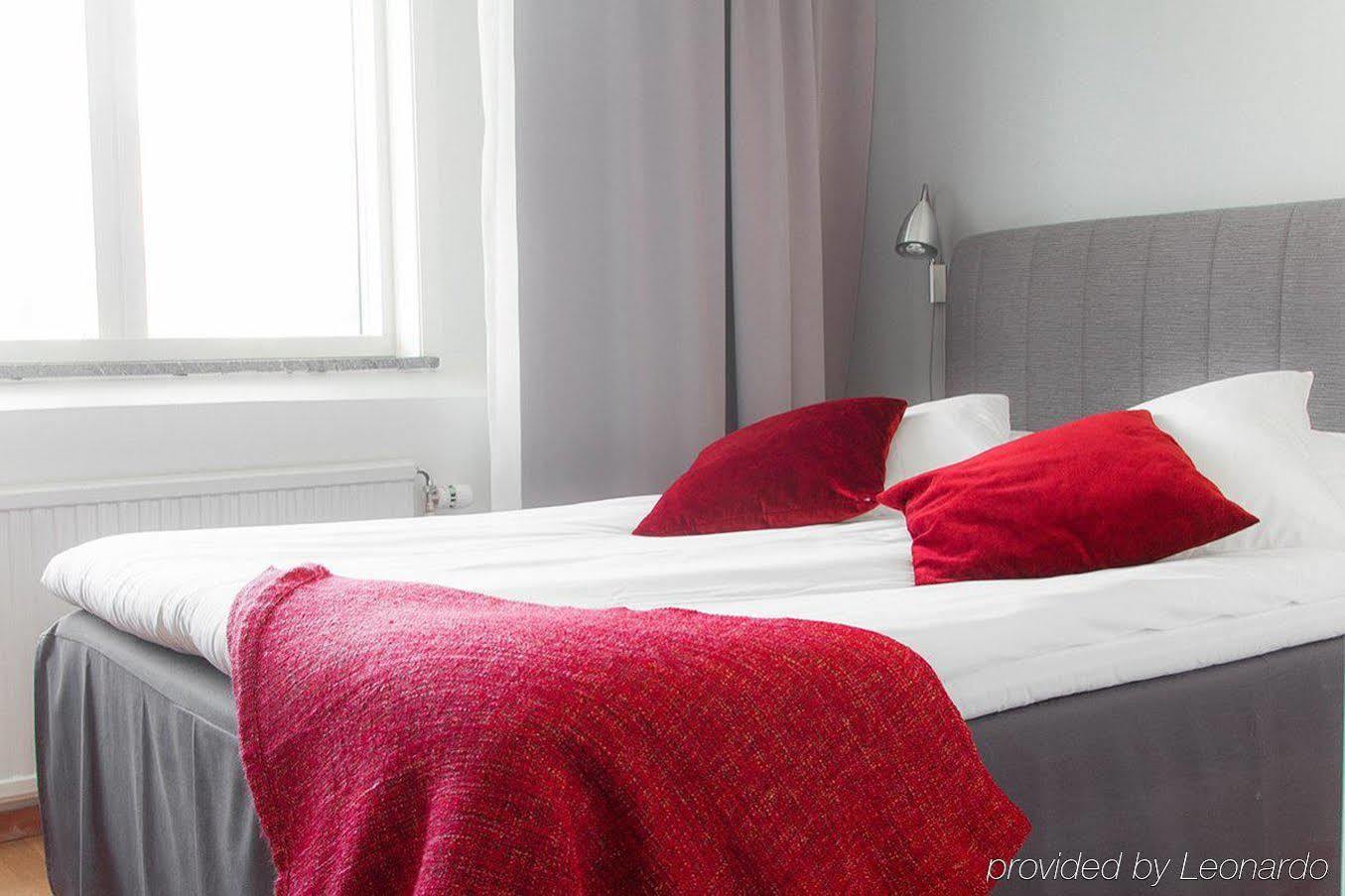 City Central Hotel Oerebro By First Hotels Buitenkant foto